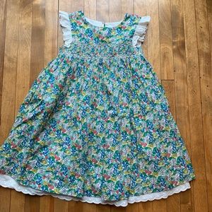 Mini boden floral + white dress size 8/9 Lined! Euc!!